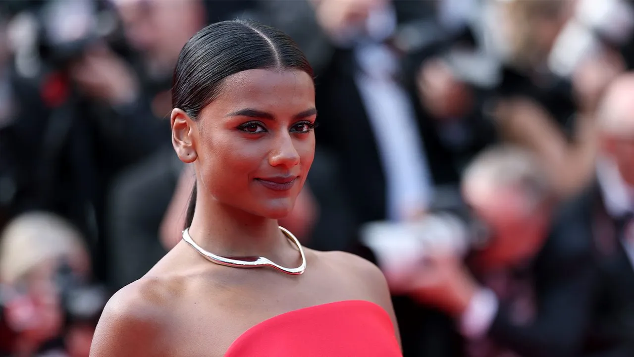 Simone Ashley's Role Cut from F1 Movie: Director Wants to Work Again